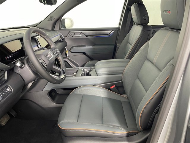 New 2026 GMC Acadia AT4 w/ Luxury Package image 2