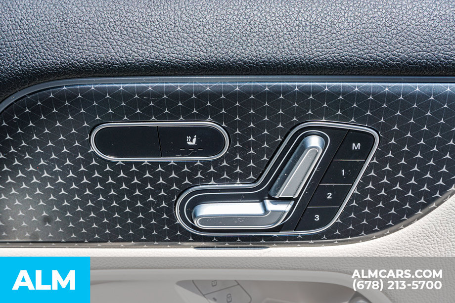 Used 2024 Mercedes-Benz GLA 250 w/ Exclusive Package image 57