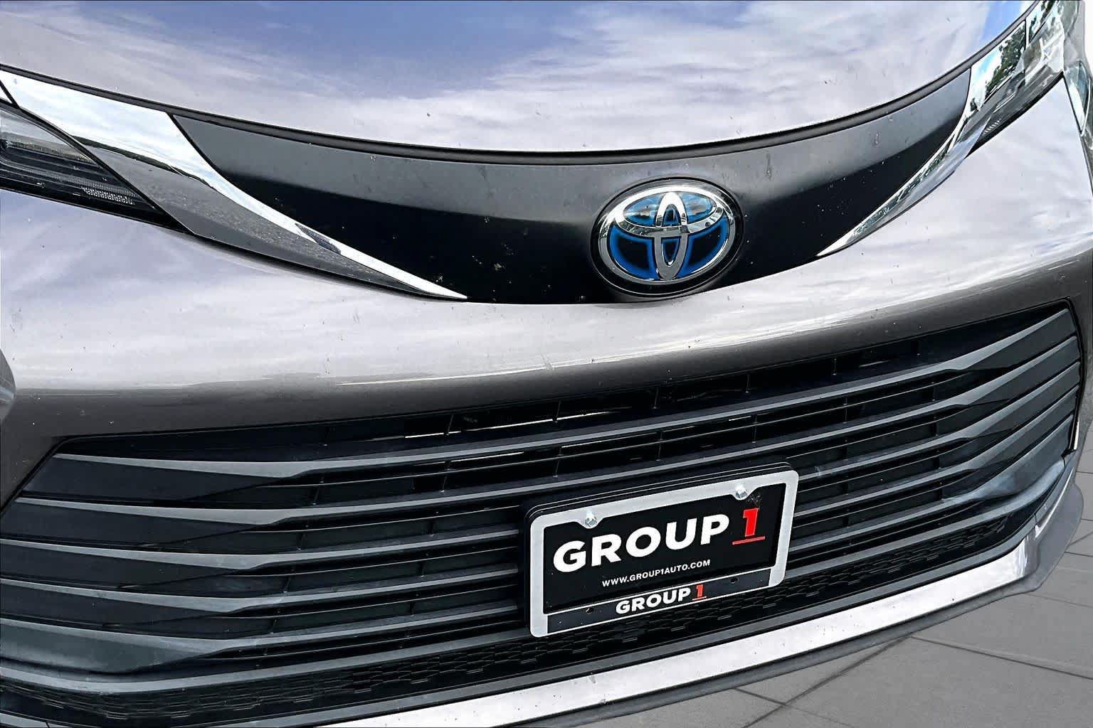 Used 2022 Toyota Sienna LE FWD image 29