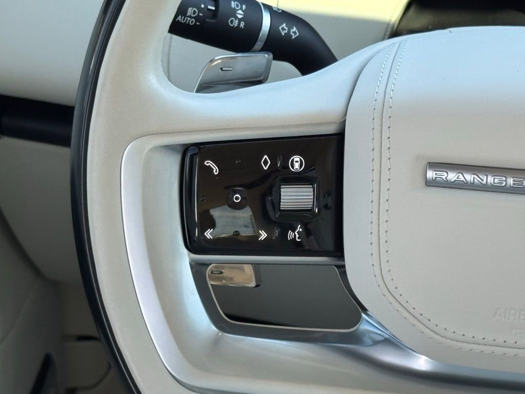 Used 2024 Land Rover Range Rover Long Wheelbase Autobiography image 25