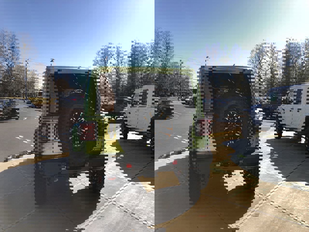 New 2026 Jeep Wrangler Unlimited Rubicon w/ Xtreme 35 Tire Package image 10