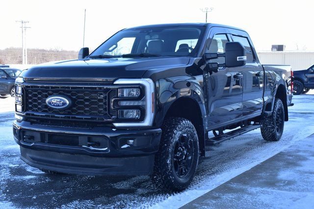 Used 2024 Ford F350 XLT w/ XLT Premium Package image 12