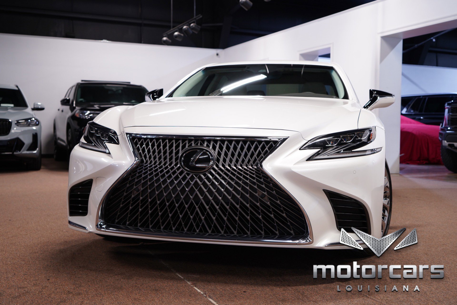 Used 2020 Lexus LS 500 w/ Accessory Package (Z2) RWD image 1
