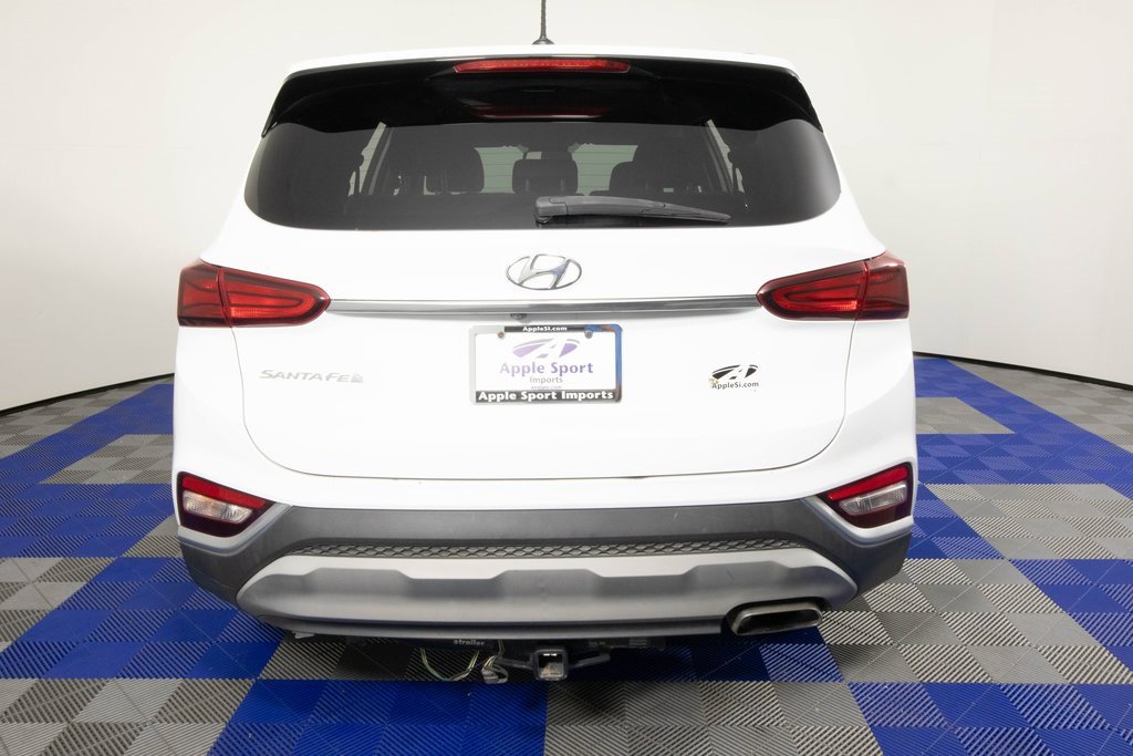 Used 2020 Hyundai Santa Fe SE image 6