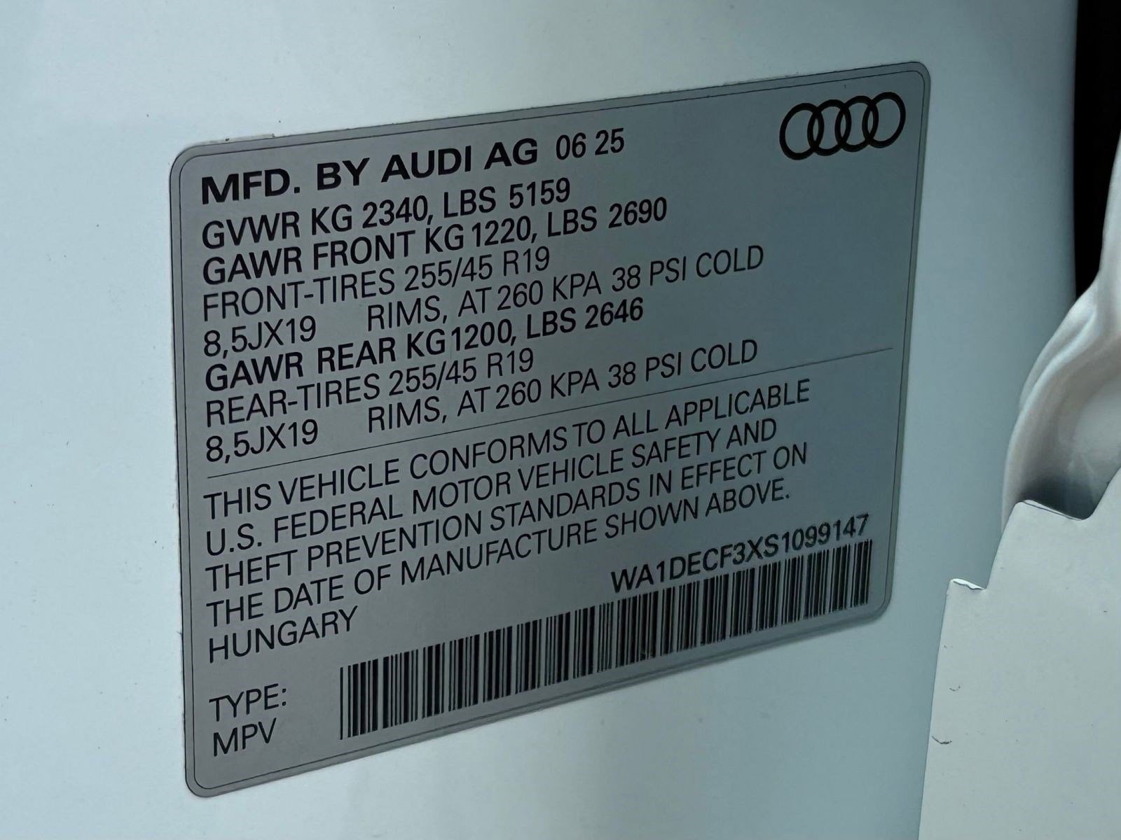 New 2025 Audi Q3 2.0T Premium image 22