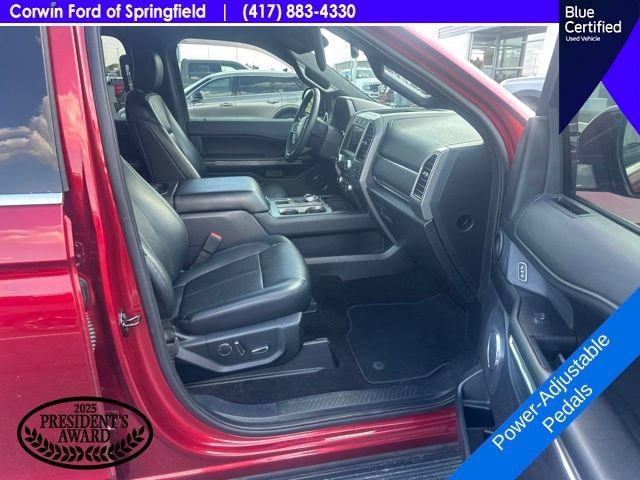 Used 2019 Ford Expedition XLT w/ Equipment Group 202A RWD image 16