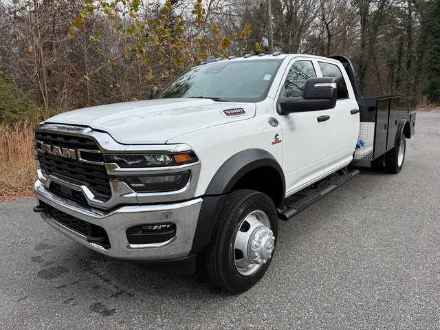 New 2026 RAM 5500 Tradesman AWD/4WD image 2