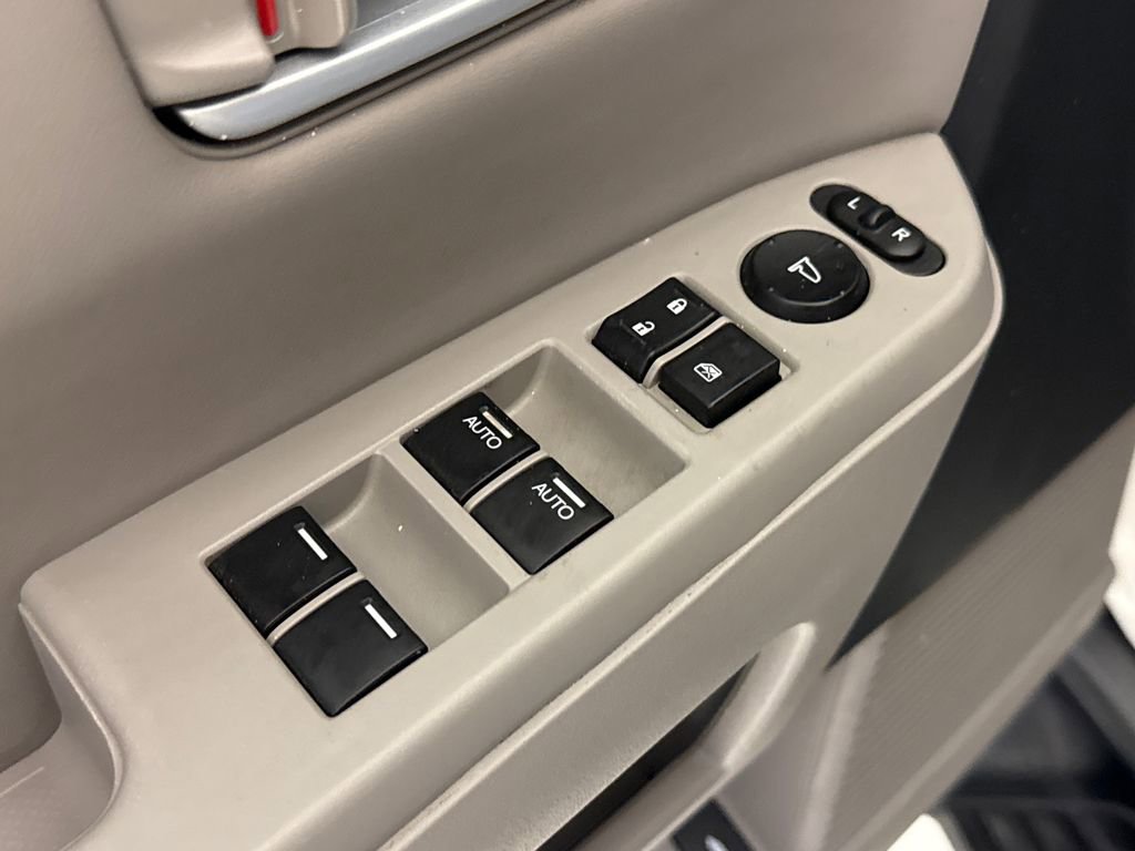 Used 2014 Honda Pilot Touring image 21