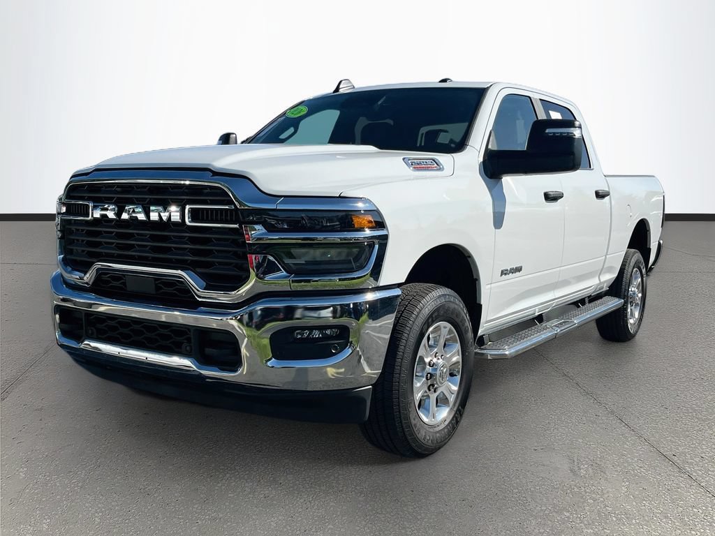 Used 2026 RAM 2500 Big Horn AWD/4WD image 3