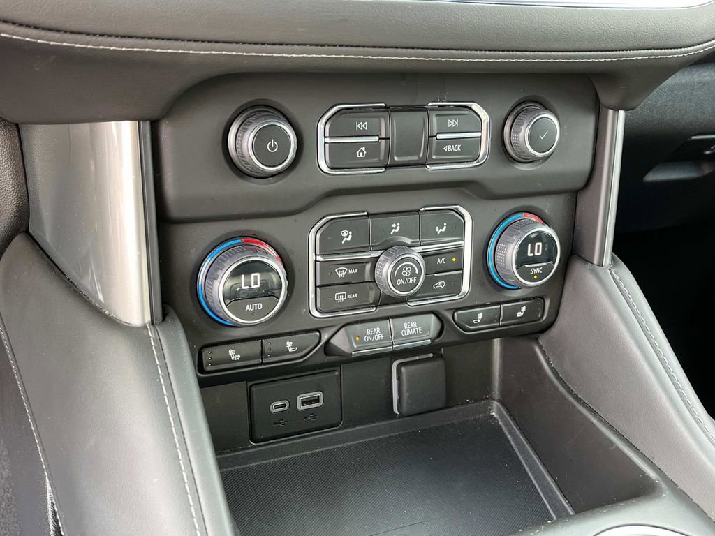 Used 2023 Chevrolet Tahoe LT image 34