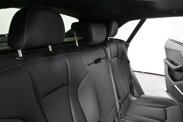 New 2026 Audi Q8 Premium Plus image 24