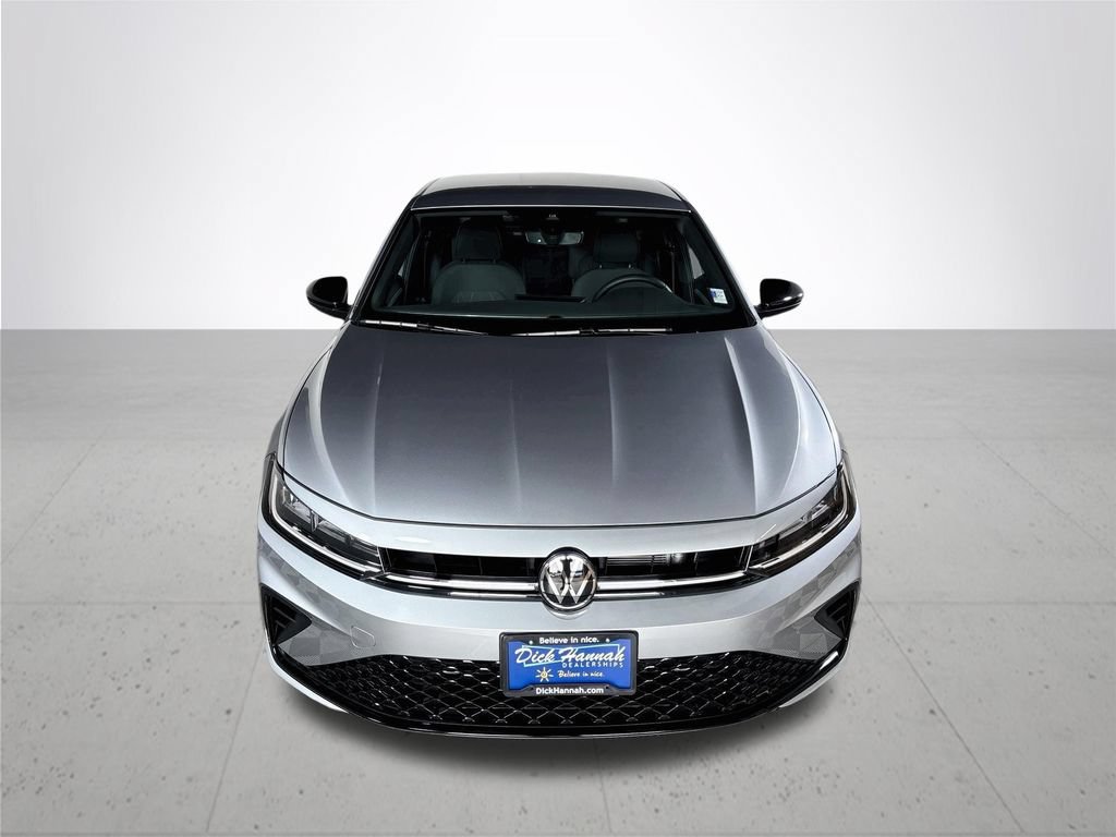 Used 2025 Volkswagen Jetta Sport FWD image 5