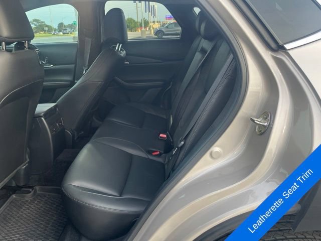 Used 2024 MAZDA CX-30 AWD 2.5 S w/ Select Sport Pkg image 12