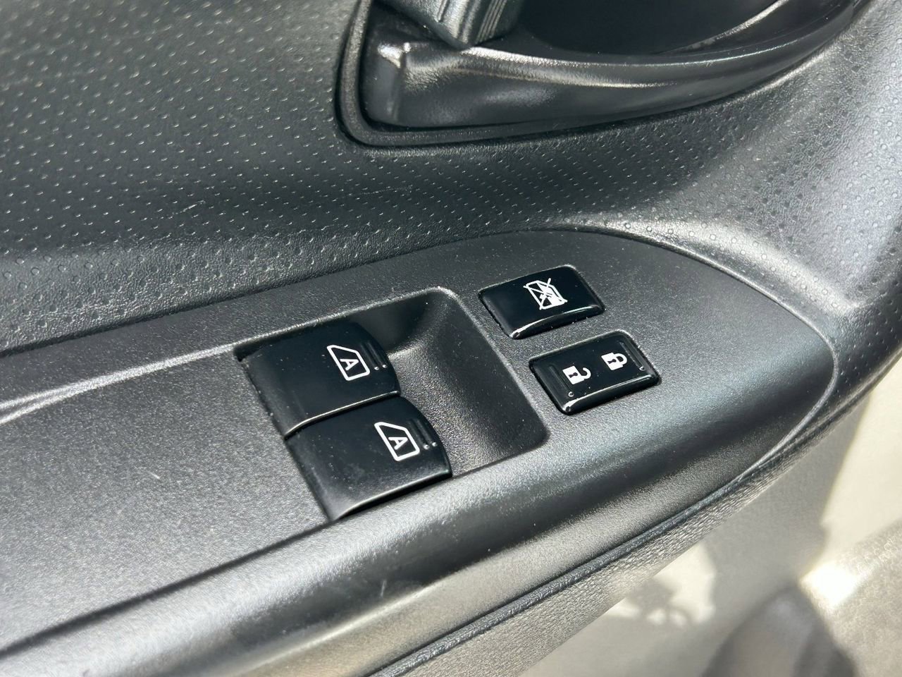 Used 2021 Nissan NV200 S w/ Back Door Glass Package FWD image 30