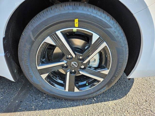 Used 2025 Nissan Sentra SV w/ All-Weather Package image 11