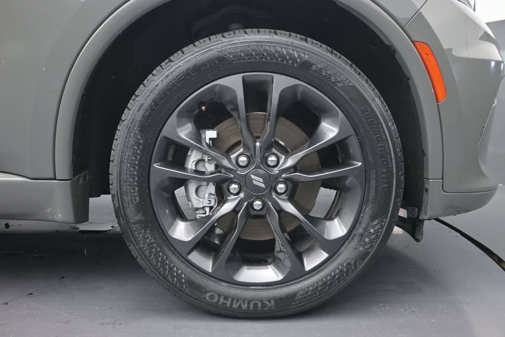 Used 2024 Dodge Durango GT RWD image 9