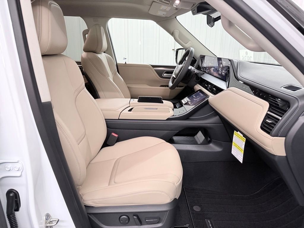 Certified 2026 INFINITI QX80 Pure w/ Cargo Package image 48