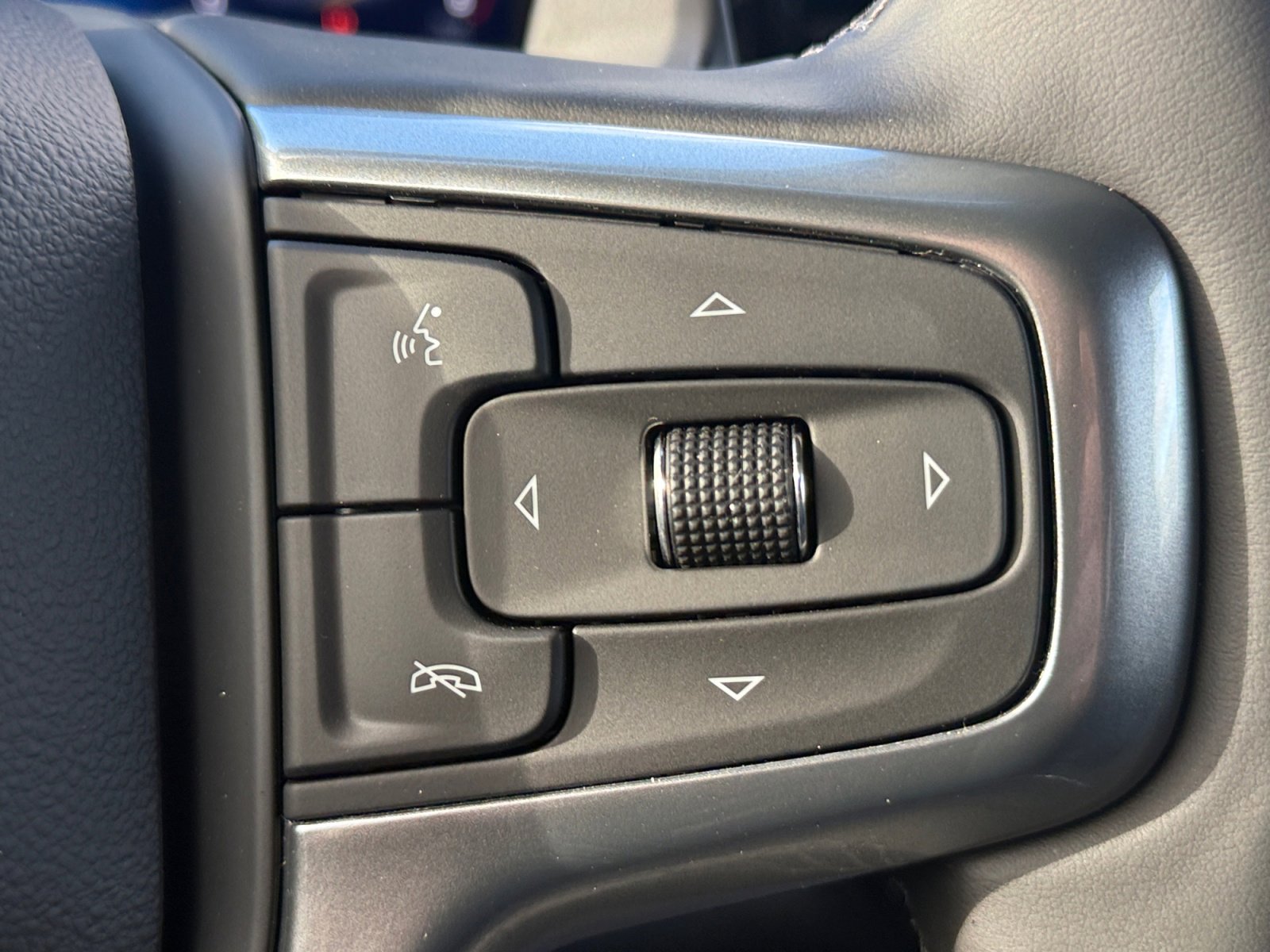 New 2025 Chevrolet Silverado 1500 RST AWD/4WD image 20