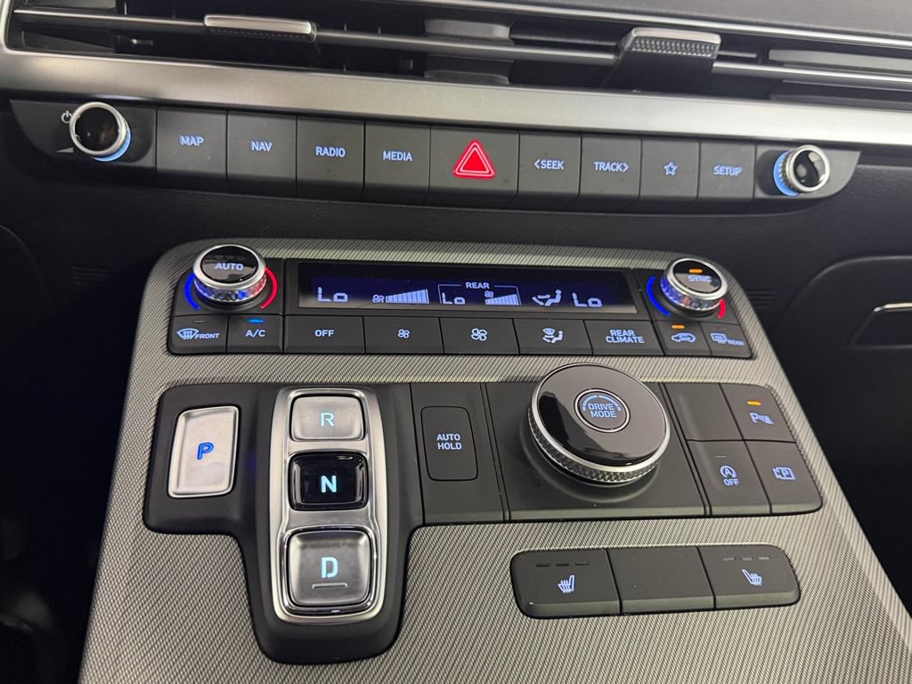 Used 2024 Hyundai Palisade SEL FWD image 22