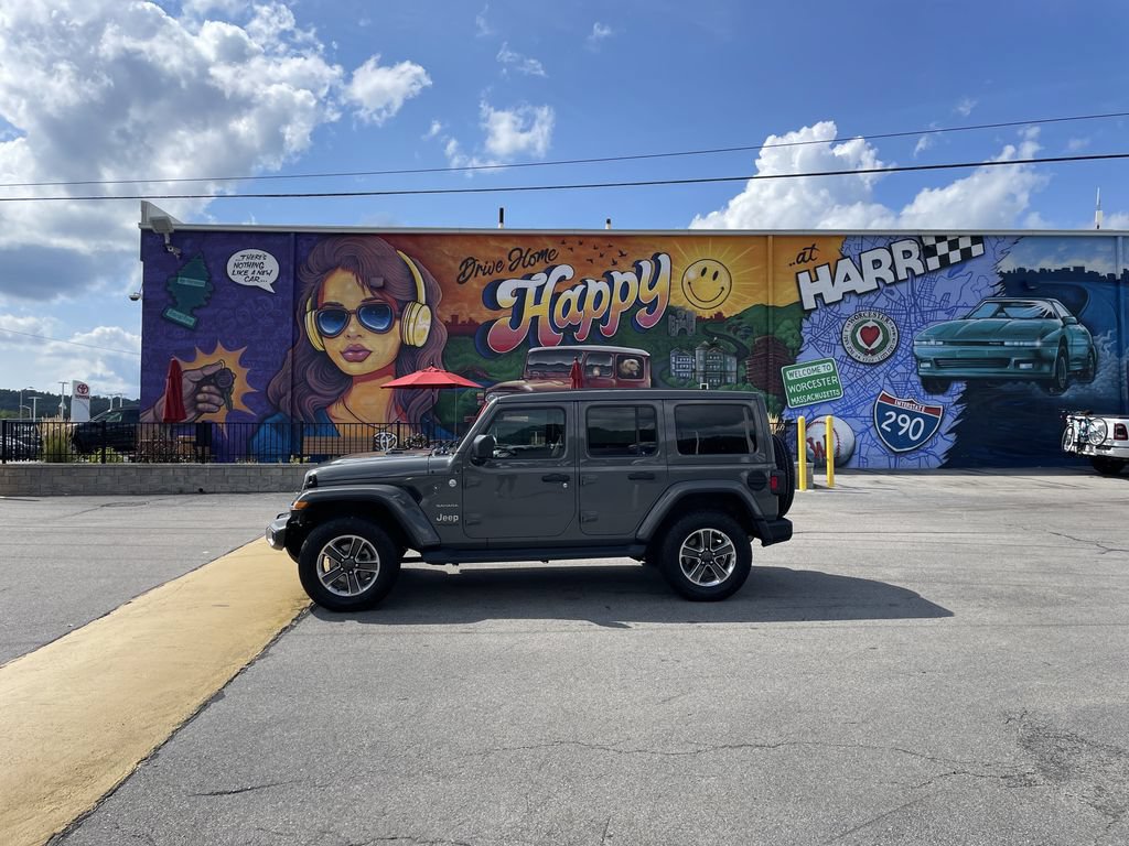 Used 2020 Jeep Wrangler Unlimited Sahara w/ Cold Weather Group AWD/4WD image 2