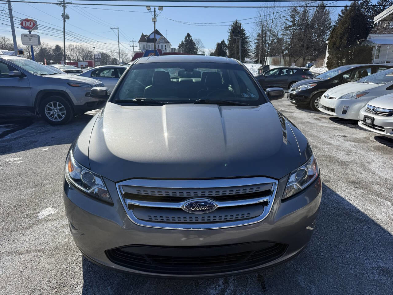 Used 2012 Ford Taurus SEL image 28