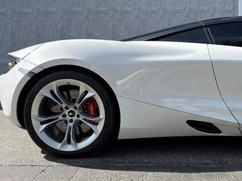Used 2020 McLaren 720S Performance RWD image 16