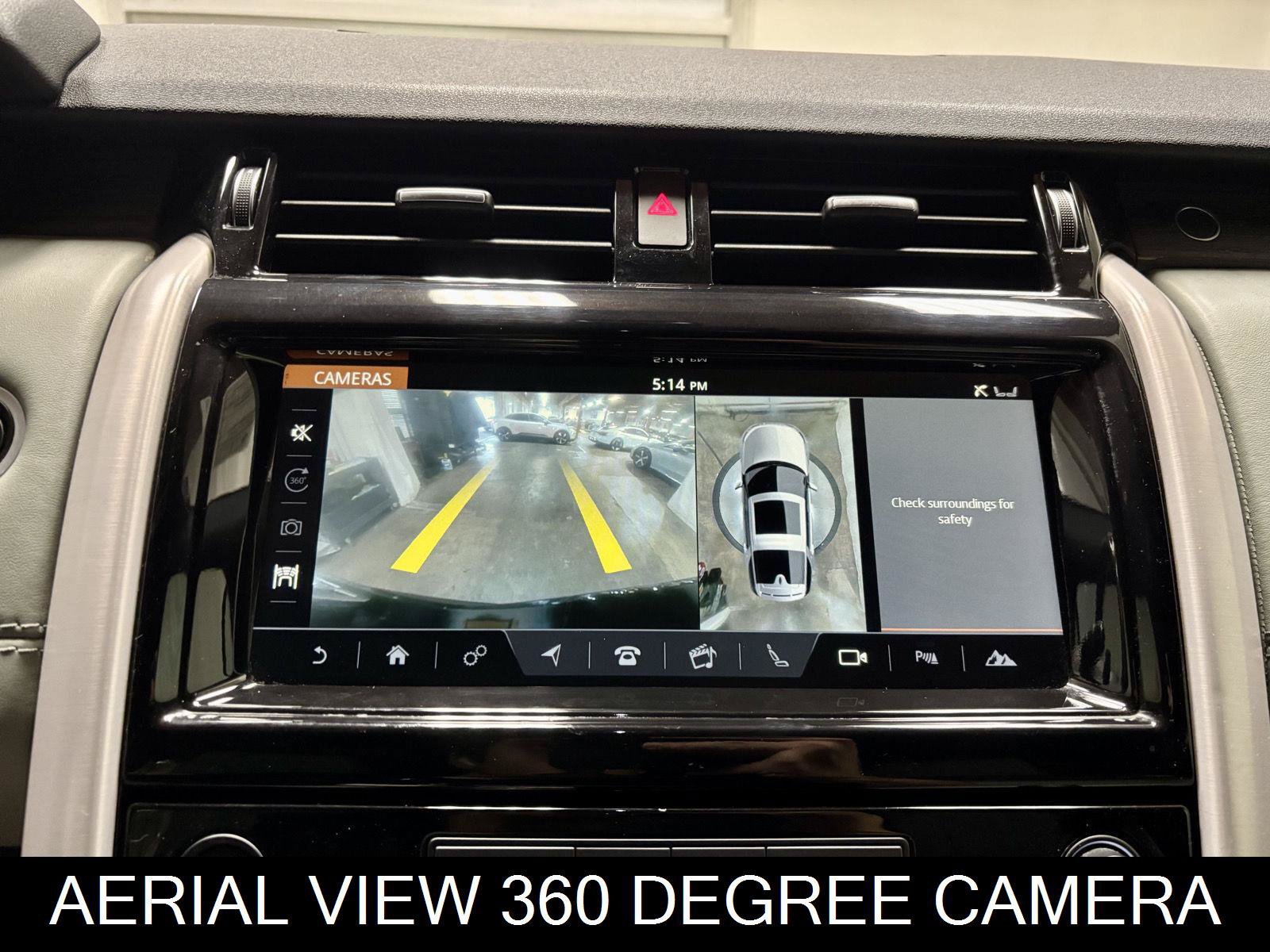 Used 2017 Land Rover Discovery HSE Luxury AWD/4WD image 46