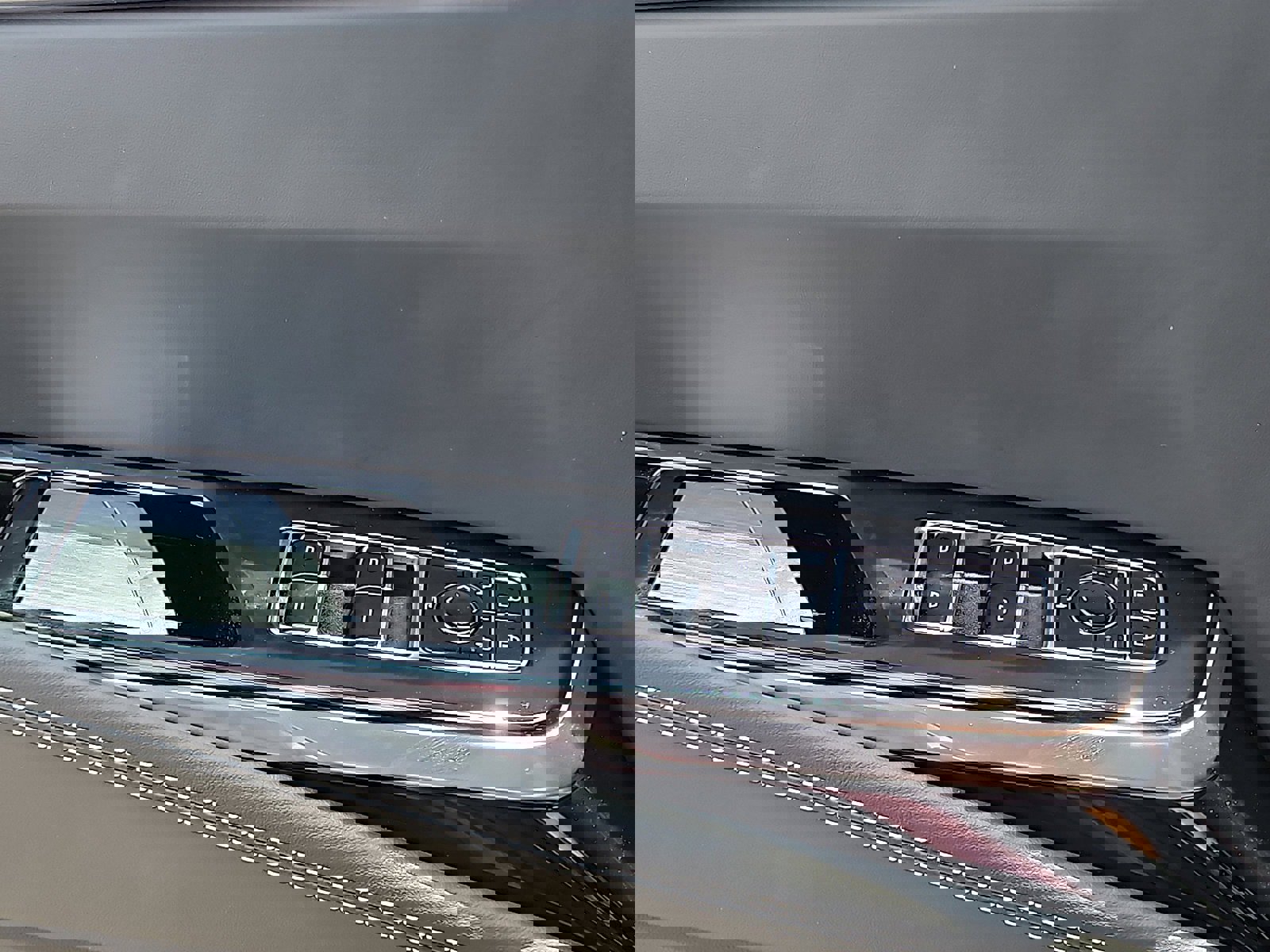 New 2025 Cadillac Escalade ESV Sport Platinum w/ LPO, ONYX Package image 18