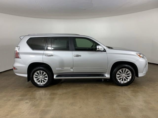Used 2014 Lexus GX 460 w/ Premium Package AWD/4WD image 7