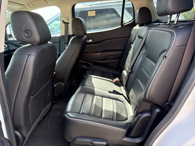 Used 2023 GMC Acadia Denali image 9
