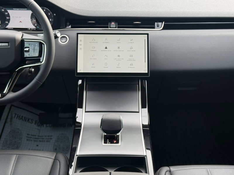 Used 2026 Land Rover Range Rover Evoque S image 26