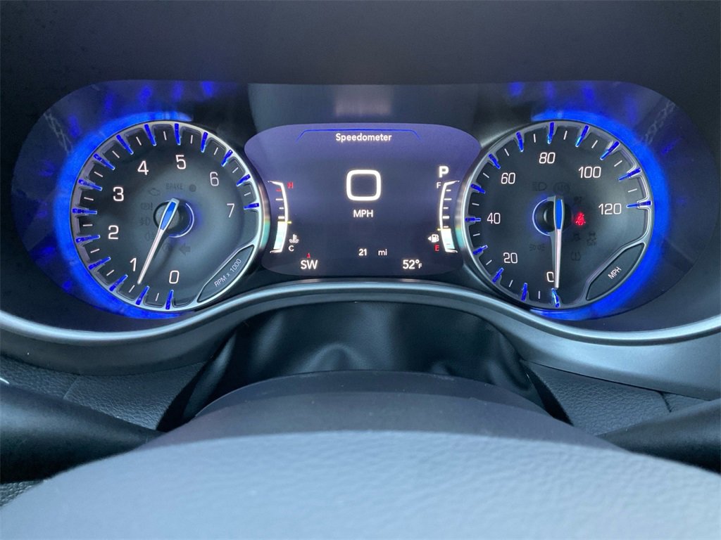 New 2026 Chrysler Pacifica Select w/ S Appearance Package image 19