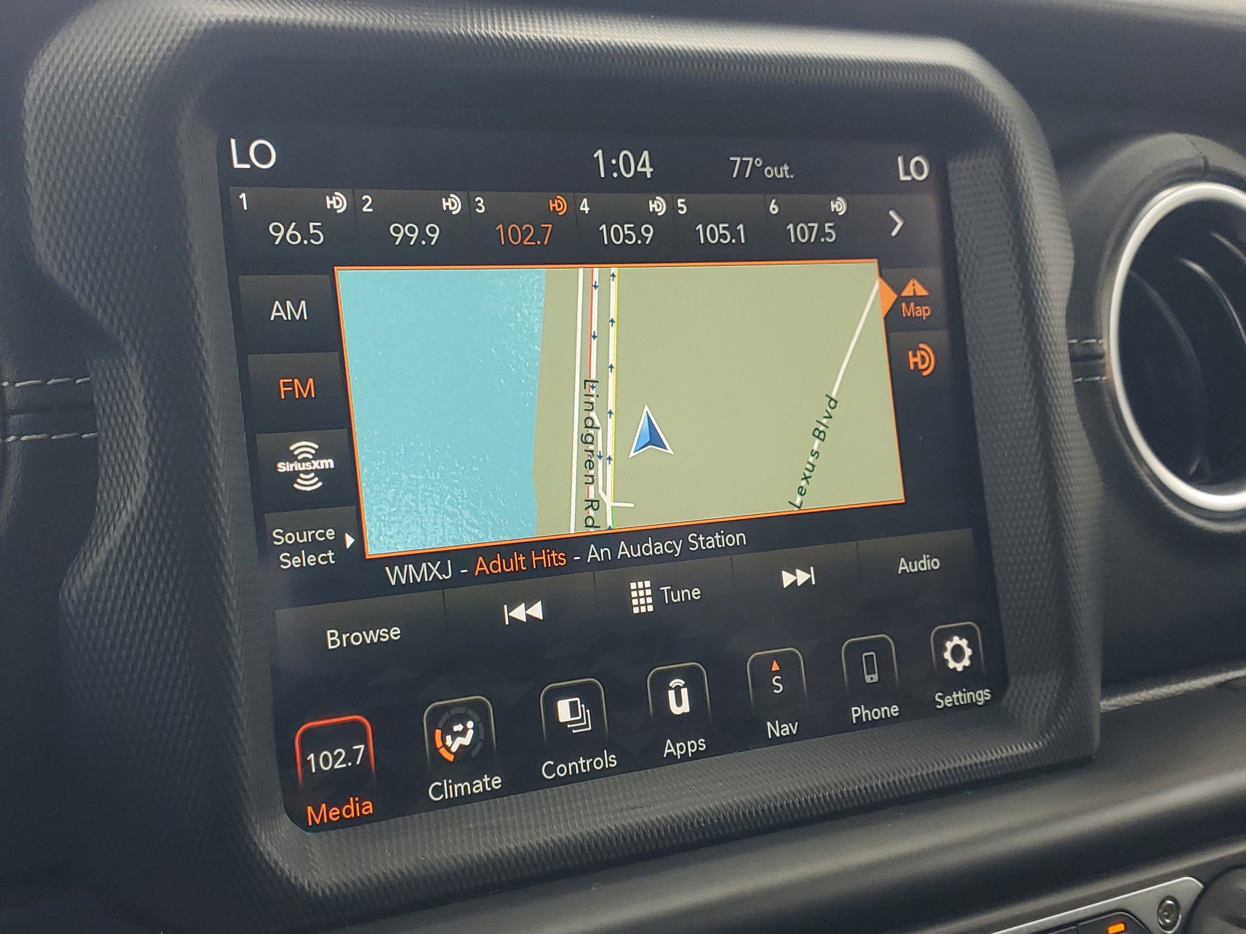 Used 2022 Jeep Gladiator Overland w/ Popular Equipment Package image 24