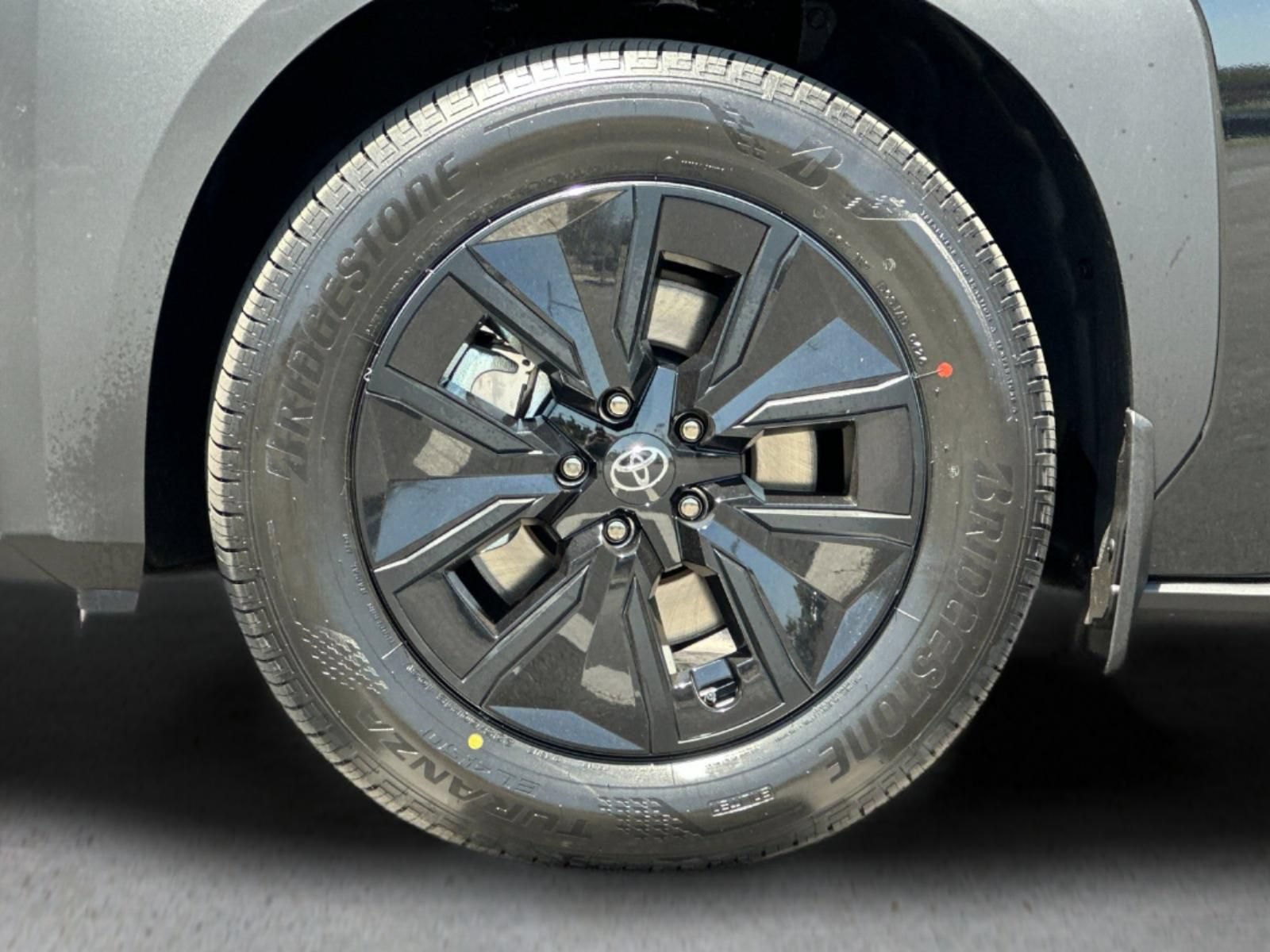 Certified 2026 Toyota bZ Woodland AWD/4WD image 22