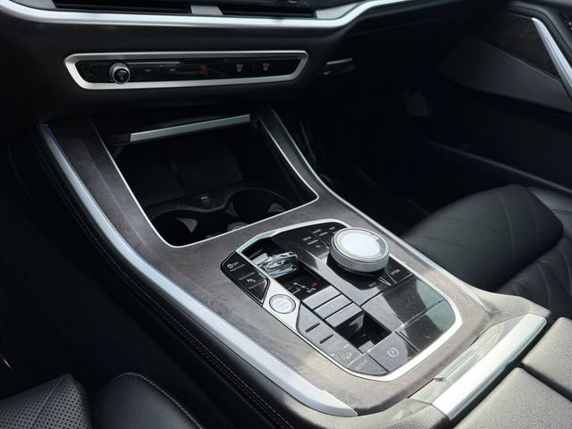 Used 2024 BMW X5 xDrive40i w/ Executive Package AWD/4WD image 27