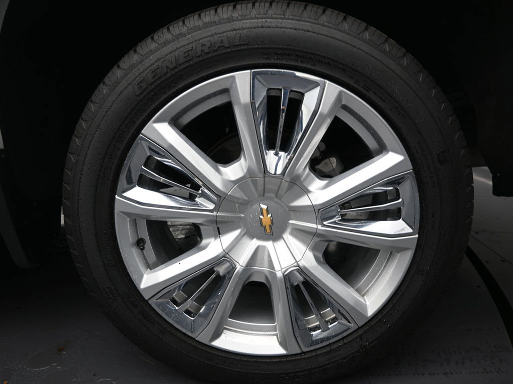 Used 2023 Chevrolet Silverado 1500 High Country w/ High Country Premium Package image 10