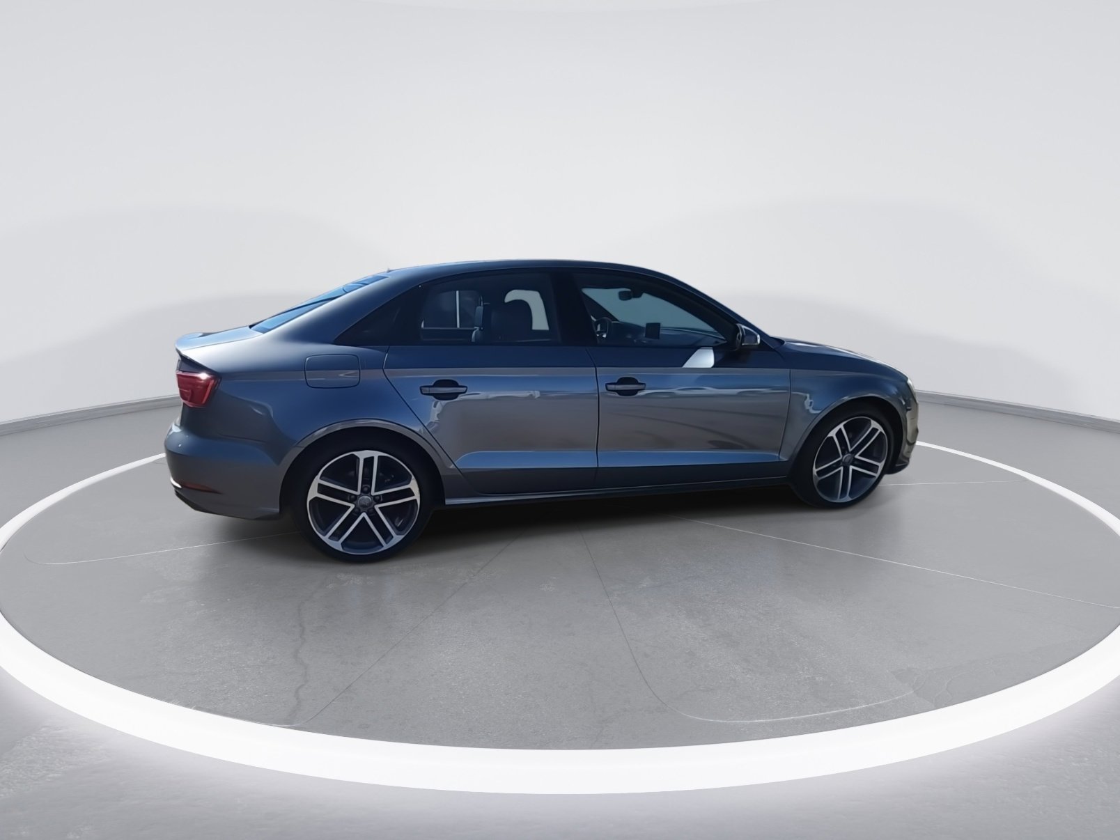 Used 2018 Audi A3 2.0T Premium image 5