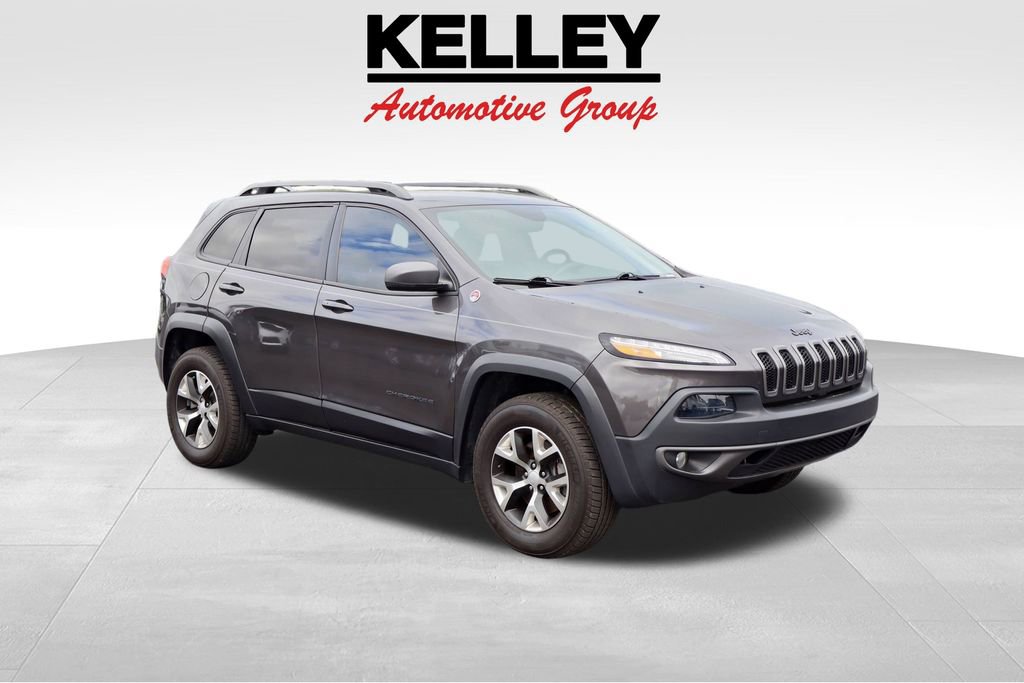 Used 2018 Jeep Cherokee Trailhawk w/ Quick Order Package 27L image 1