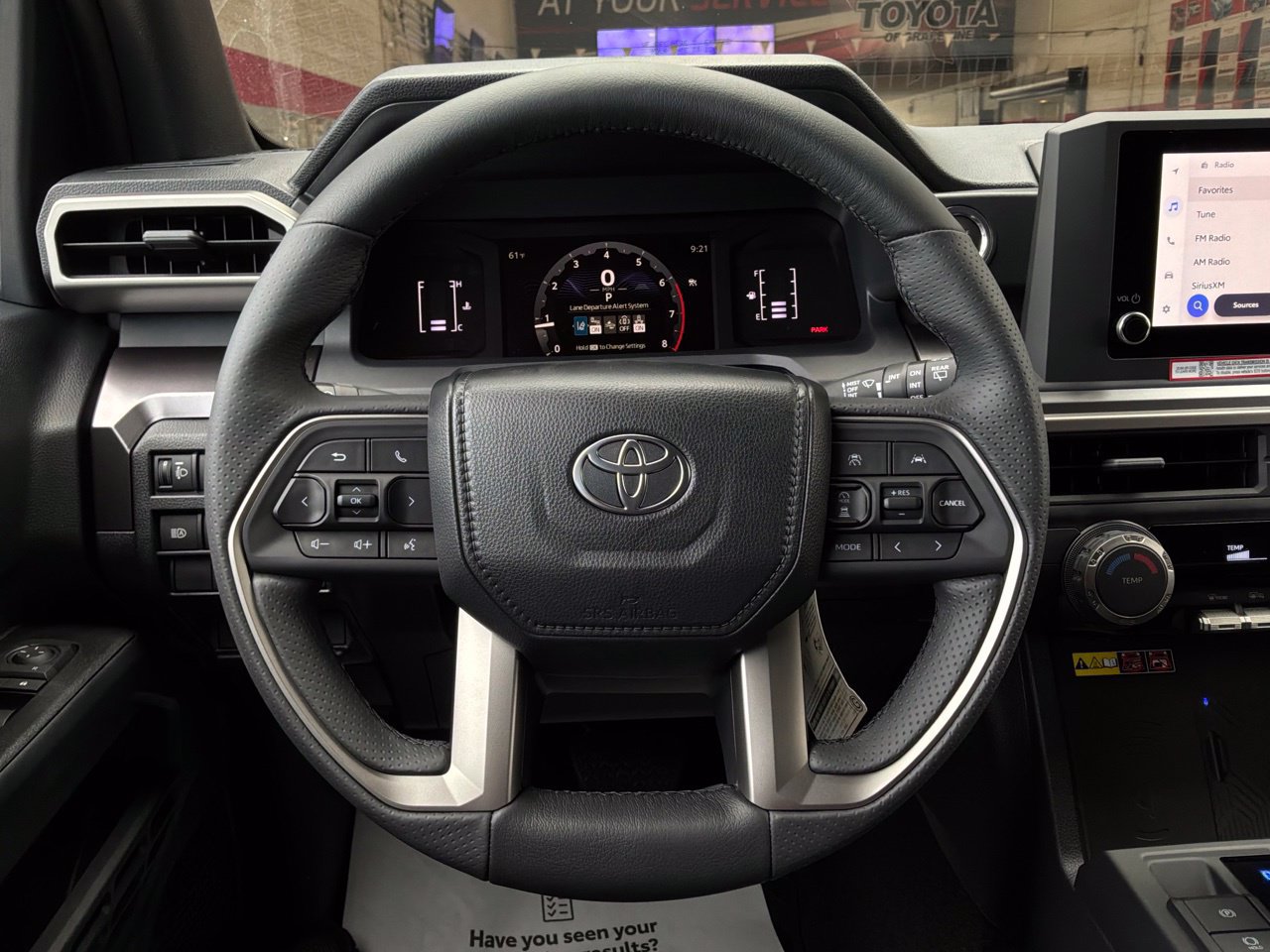 New 2026 Toyota 4Runner SR5 AWD/4WD image 32