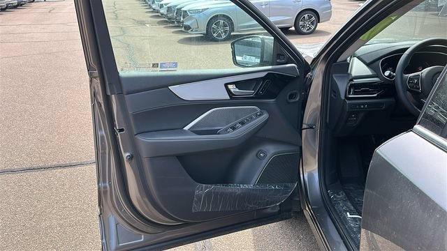 New 2026 Acura MDX SH-AWD image 8