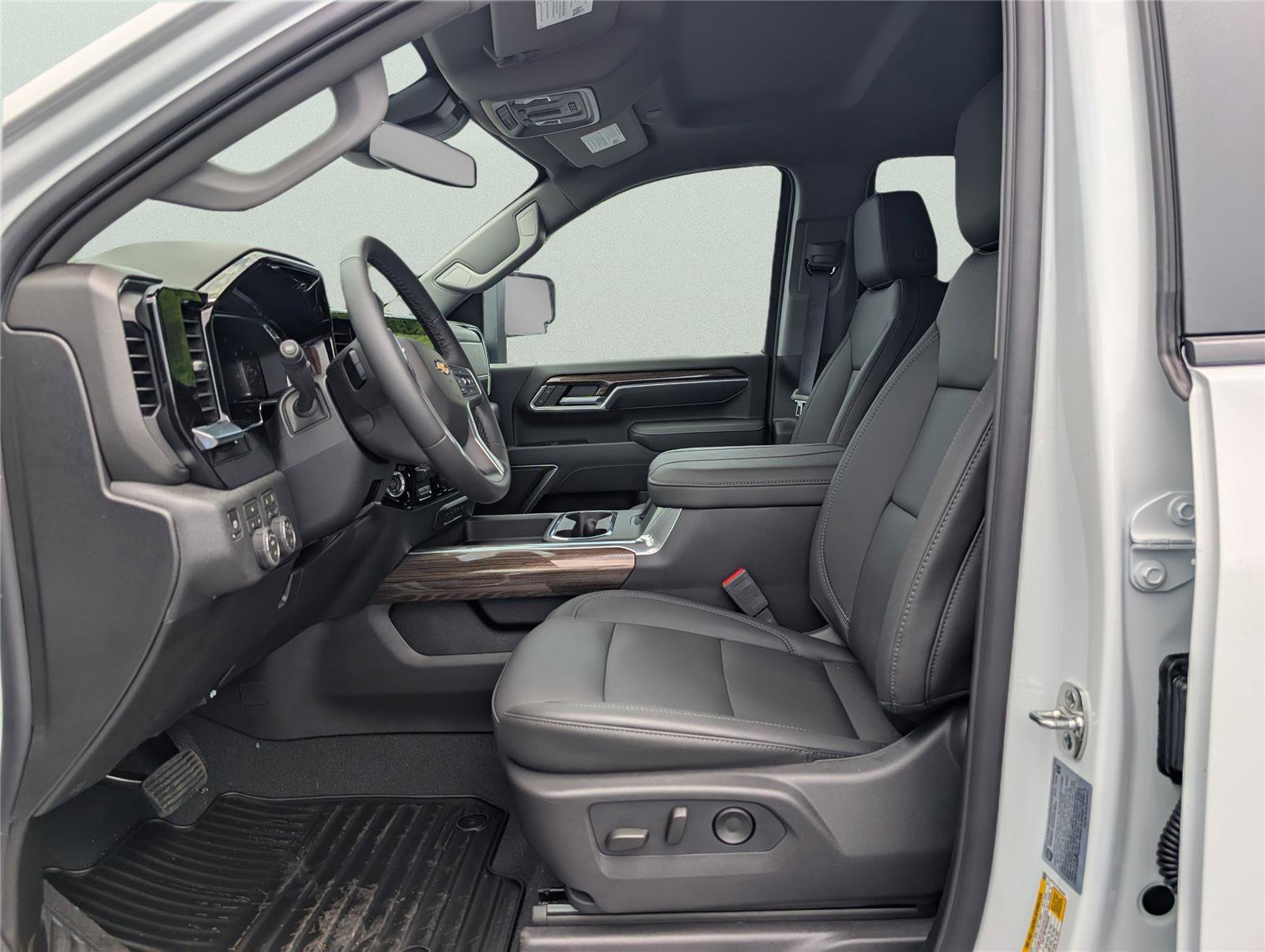 New 2026 Chevrolet Silverado 3500 LT w/ All Star Edition AWD/4WD image 30