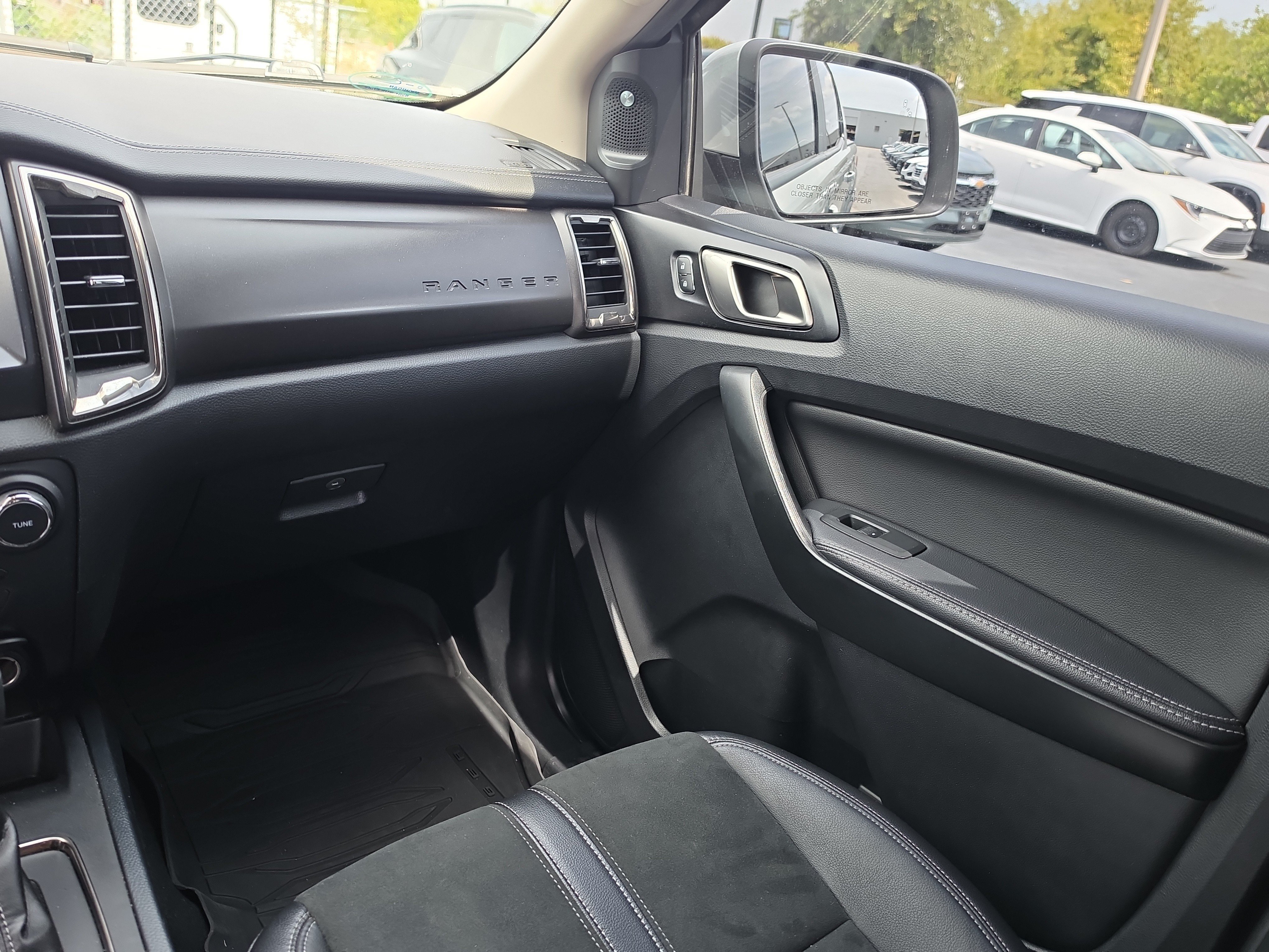Used 2021 Ford Ranger Lariat w/ Tremor Off-Road Package AWD/4WD image 9