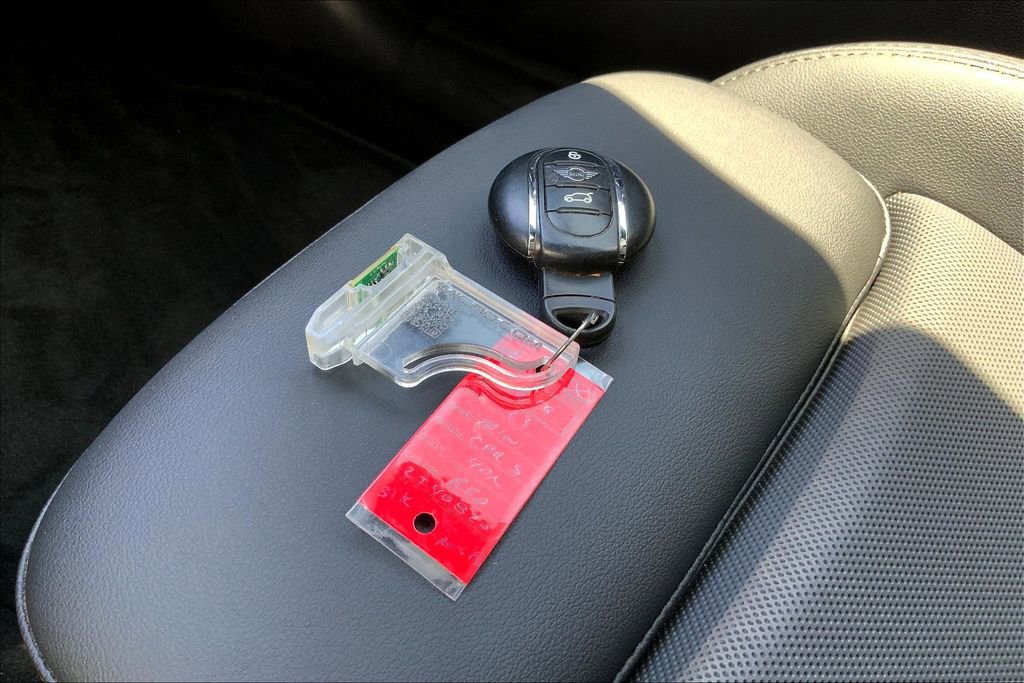 Certified 2023 MINI Cooper S image 15