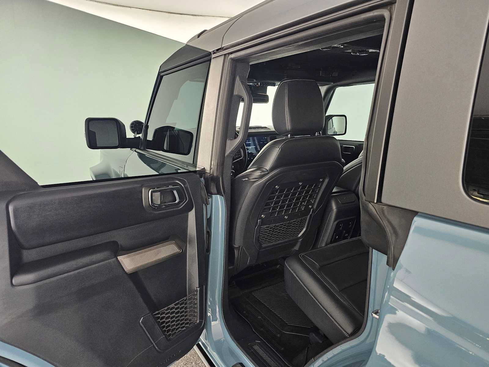 Used 2021 Ford Bronco First Edition AWD/4WD image 15