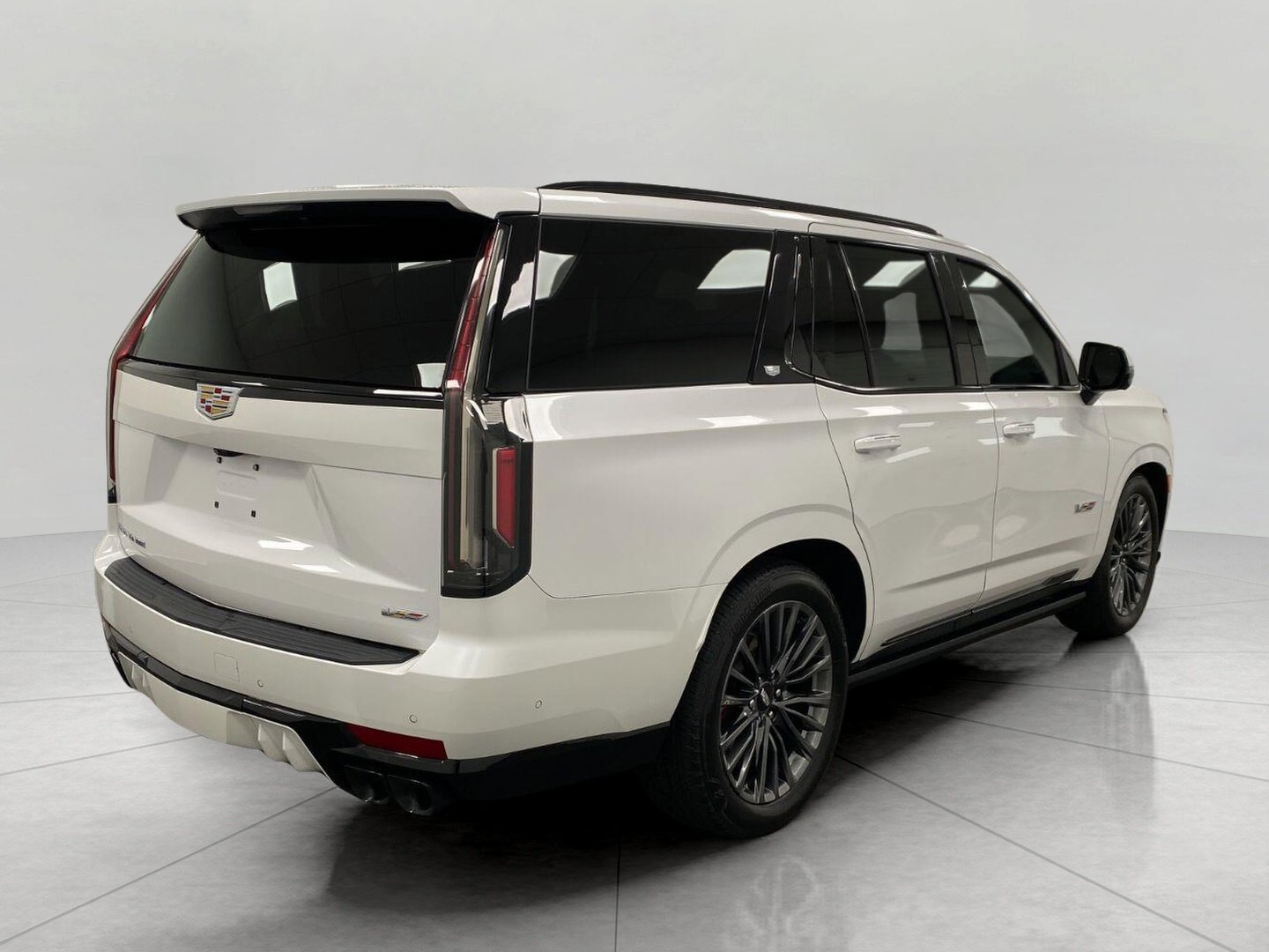 Used 2023 Cadillac Escalade V AWD/4WD image 3