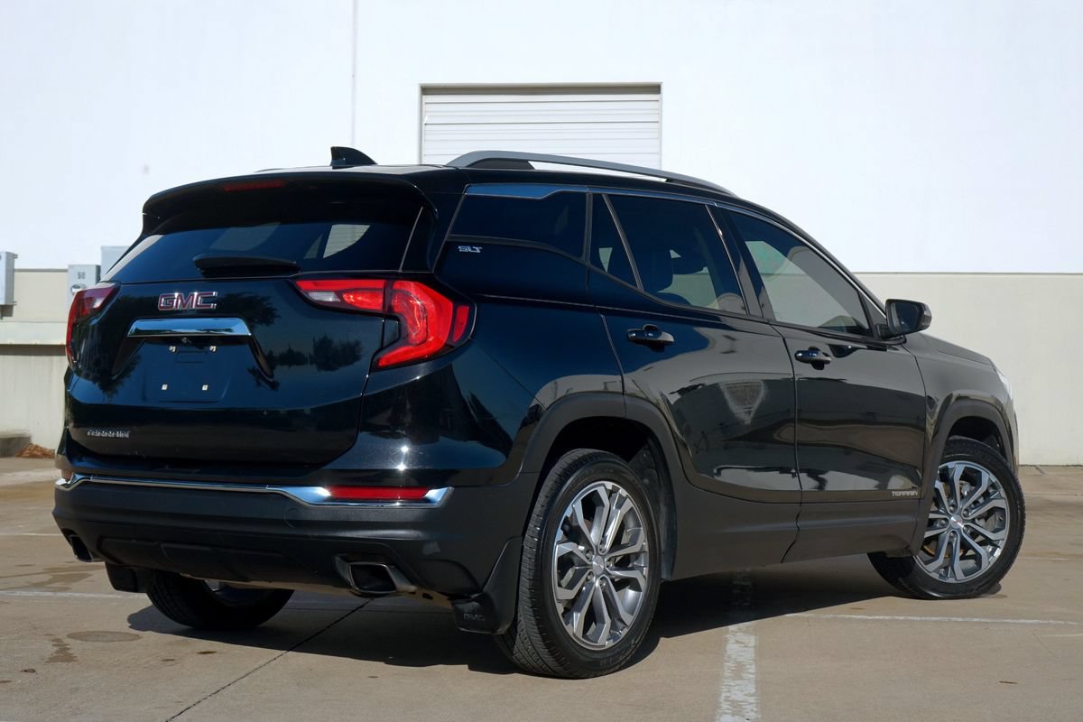 Used 2020 GMC Terrain SLT w/ Preferred Package FWD image 3