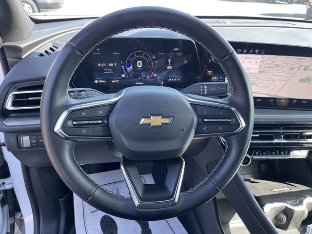New 2026 Chevrolet Traverse LT w/ Driver Confidence Package AWD/4WD image 14