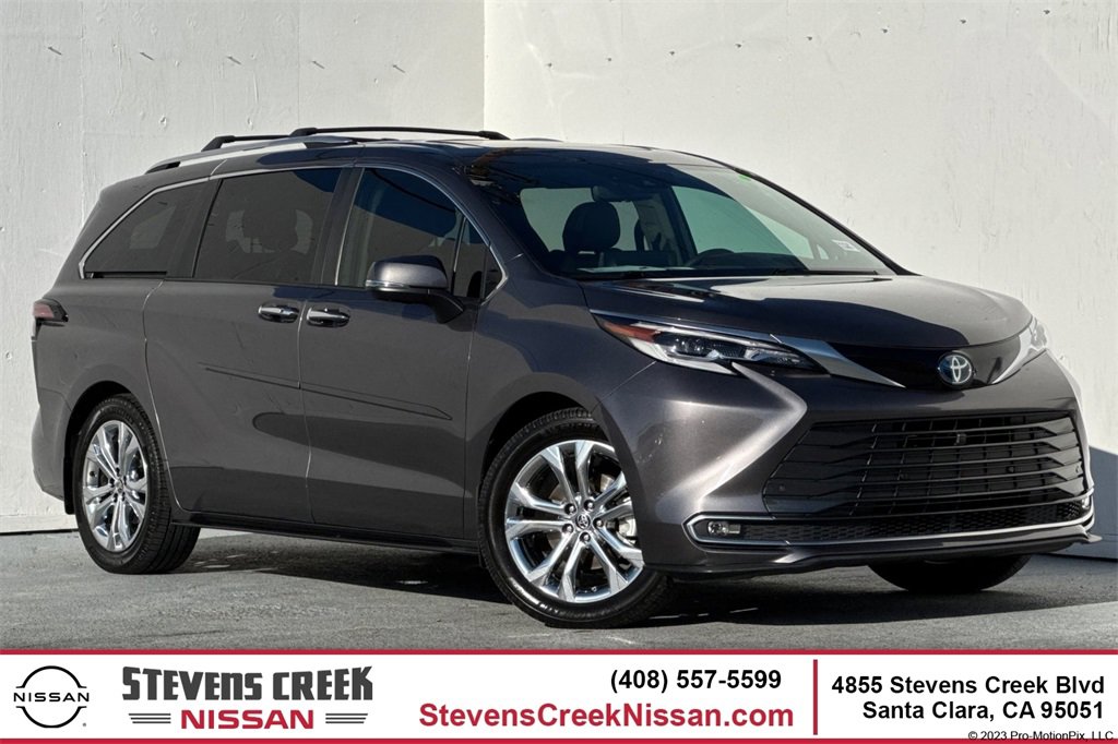Used 2023 Toyota Sienna Platinum