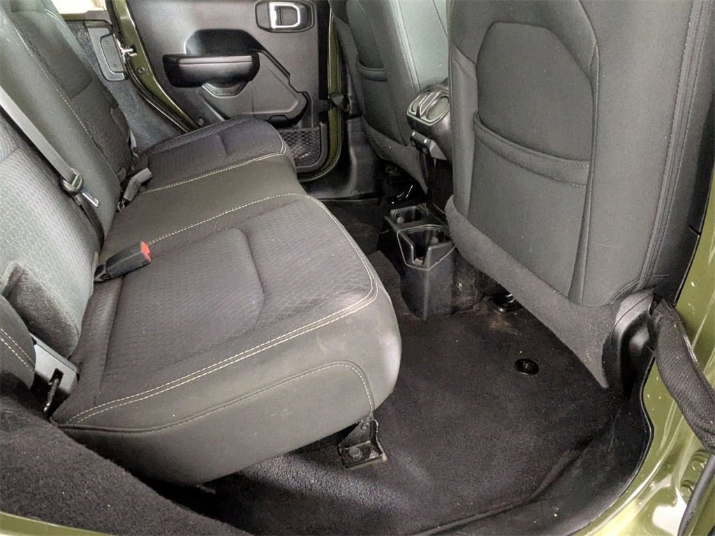 Used 2021 Jeep Wrangler Unlimited Sport image 29