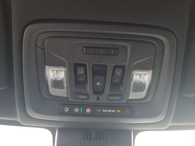 Used 2023 Chevrolet Silverado 1500 High Country AWD/4WD image 22